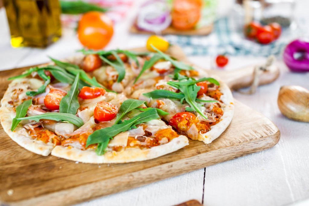 Air Fryer Tortilla Pizza Recipe: 5-Minute Flavorful Fix